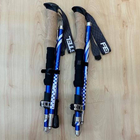 초경량 7075 알루미늄 합금 5단 코르크 그립 접이식 트레킹 폴 모던 조절식 야외 하이킹 폴 